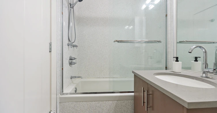 67 E 16th Avenue, Vancouver, BC, V5T 2T1 - 16