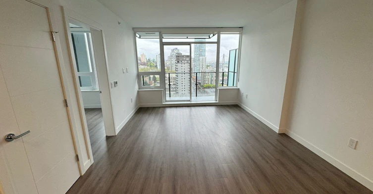 2xxx-823 Carnarvon Street, New Westminster, BC, V3M 0N5