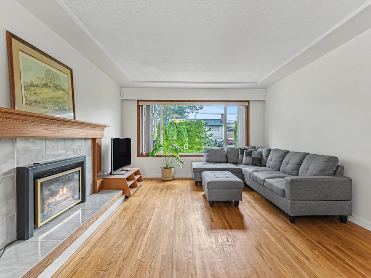 1684 Cornell Avenue, Coquitlam, BC, V3J 3A1 - 3