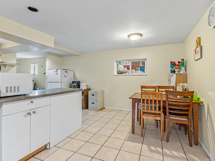 1684 Cornell Avenue, Coquitlam, BC, V3J 3A1 - 29