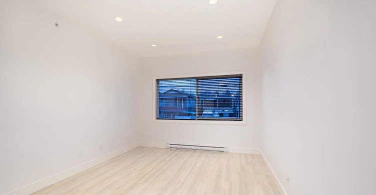 302-4548 Hastings Street, Burnaby, BC, V5C 2K4 - 15