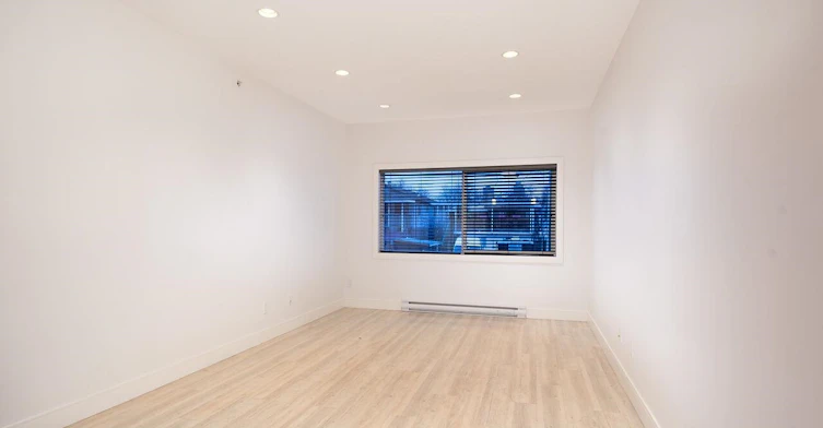 302-4548 Hastings Street, Burnaby, BC, V5C 2K4 - 14