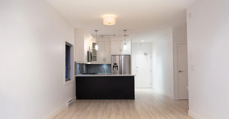 302-4548 Hastings Street, Burnaby, BC, V5C 2K4 - 7