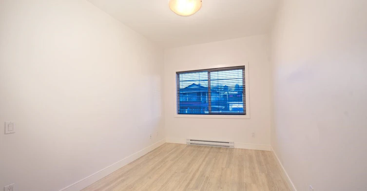 302-4548 Hastings Street, Burnaby, BC, V5C 2K4 - 18
