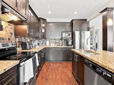 24176 104 Avenue - 3