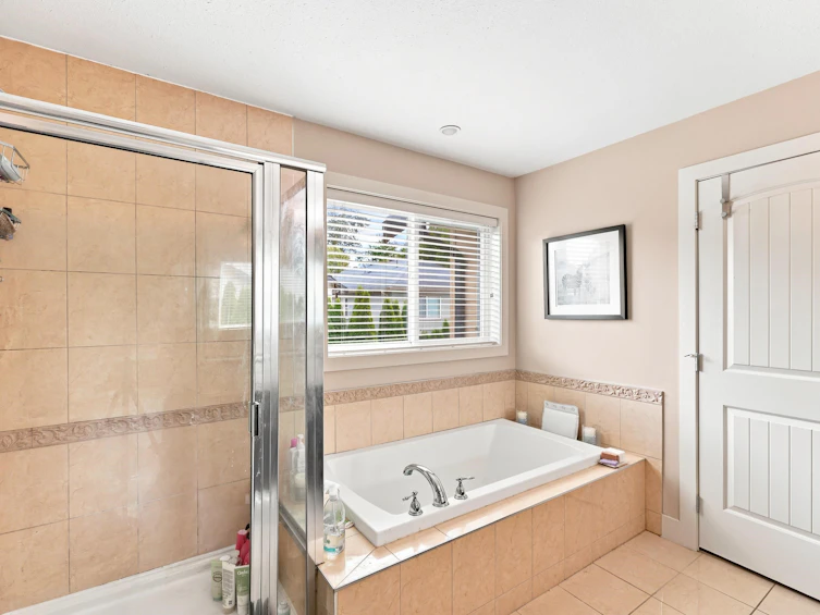 24176 104 Avenue, Maple Ridge, BC, V2W 1J2 - 18