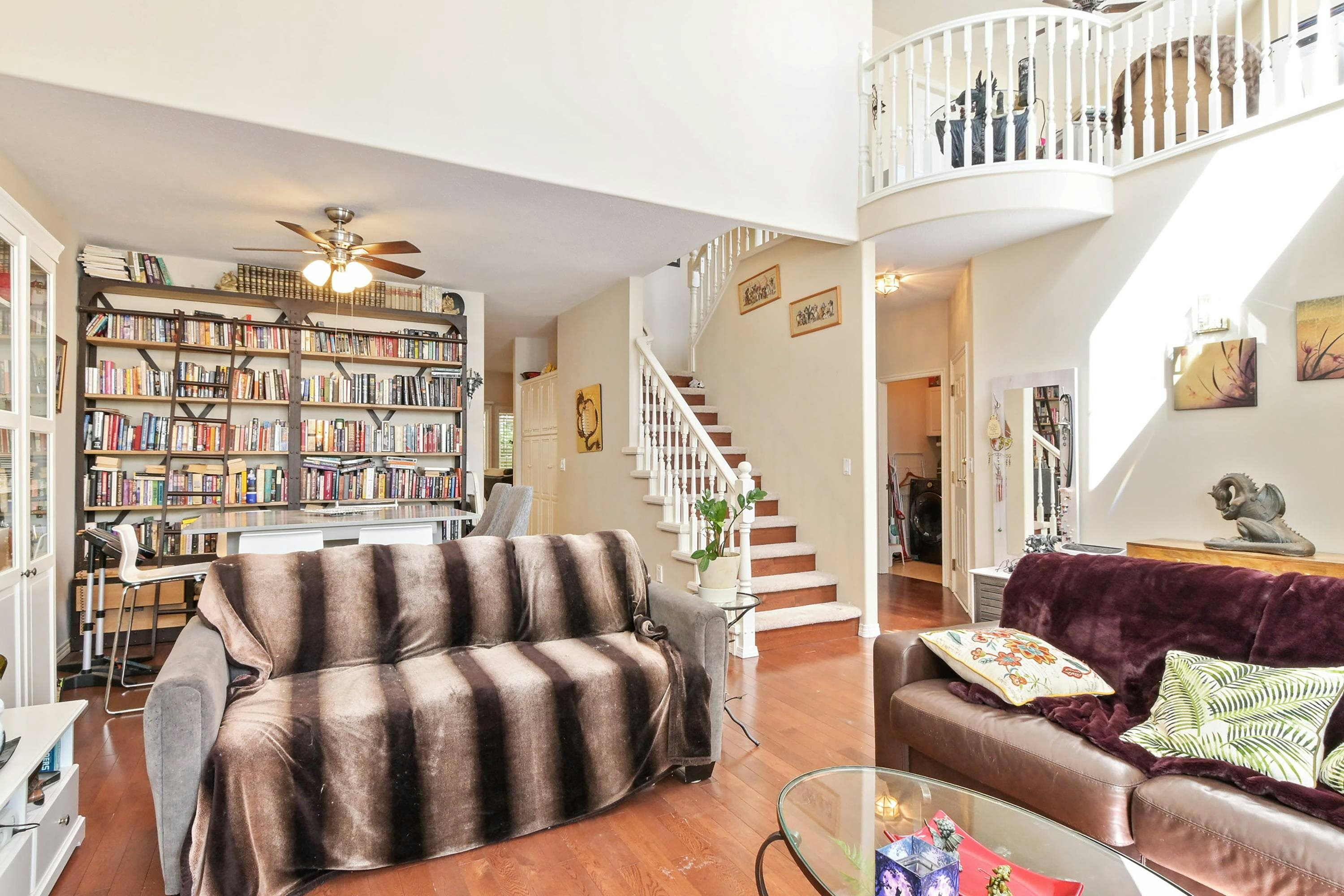 7-13911 16 Avenue - 5
