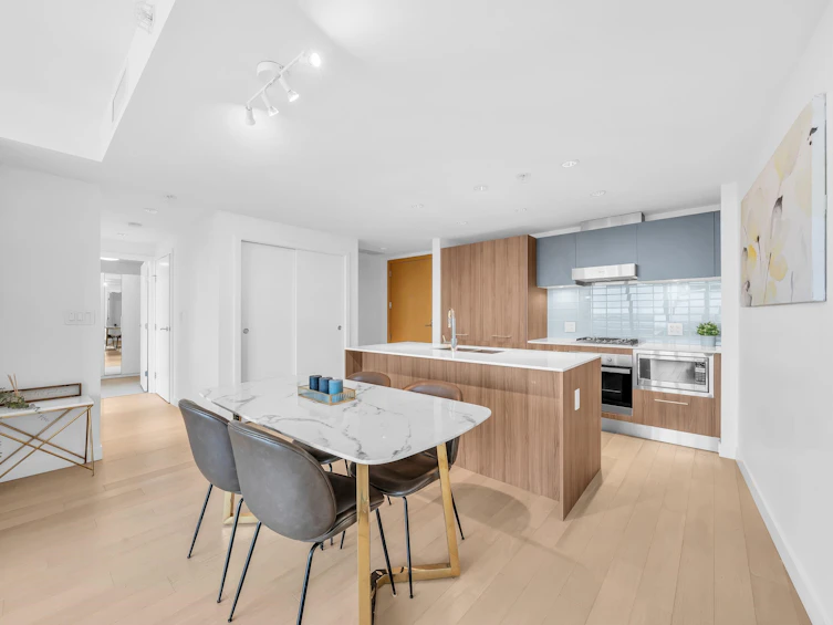 1105-4638 Gladstone Street, Vancouver, BC, V5N 0G5 - 10