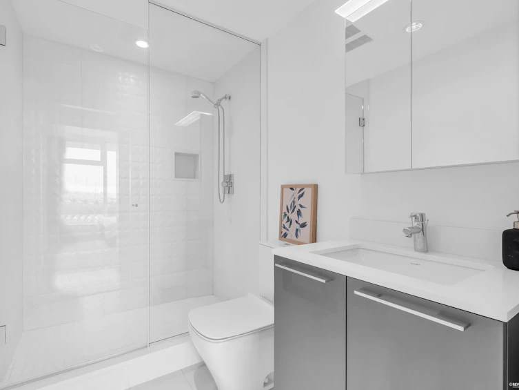 1105-4638 Gladstone Street, Vancouver, BC, V5N 0G5 - 22