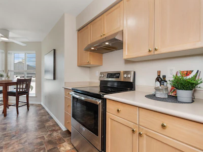 205-45773 Victoria Avenue - 4