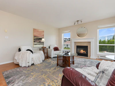 205-45773 Victoria Avenue - 2