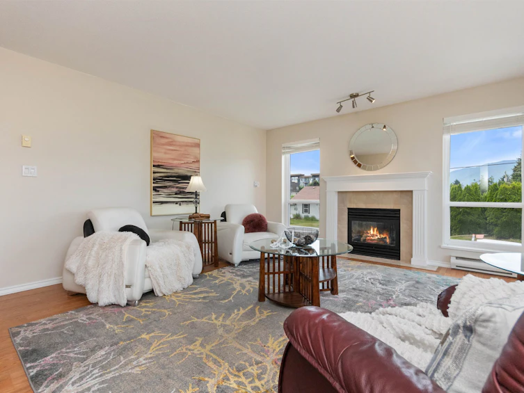 205-45773 Victoria Avenue, Chilliwack, BC, V2P 2T4 - 2