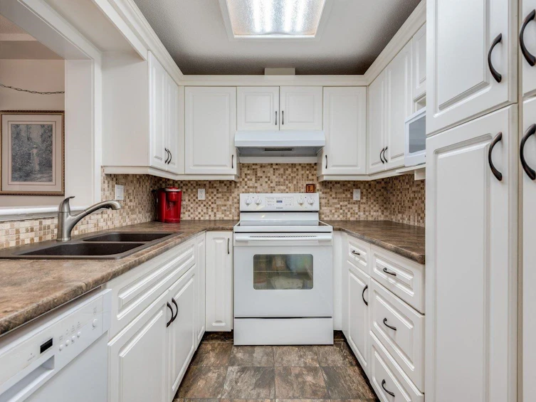 B207-4821 53 Street, Delta, BC, V4K 2Z3 - 6