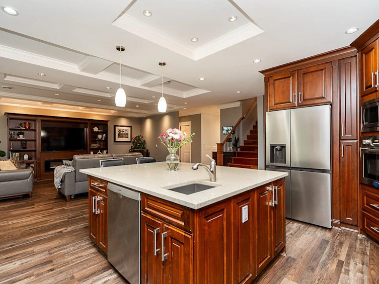 836 Sprice Avenue, Coquitlam, BC, V3J 2P1 - 12