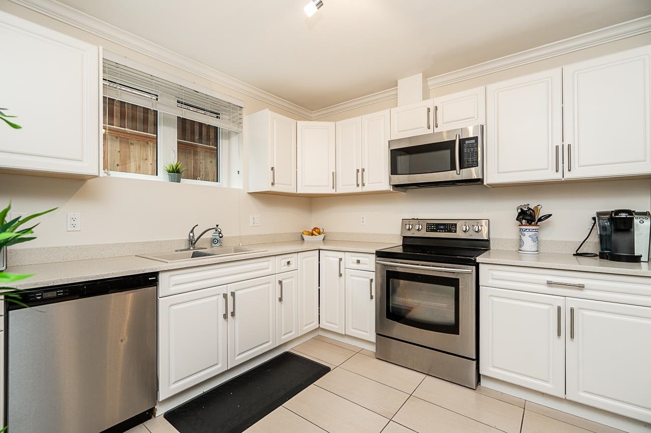 836 Sprice Avenue, Coquitlam, BC, V3J 2P1 - 33