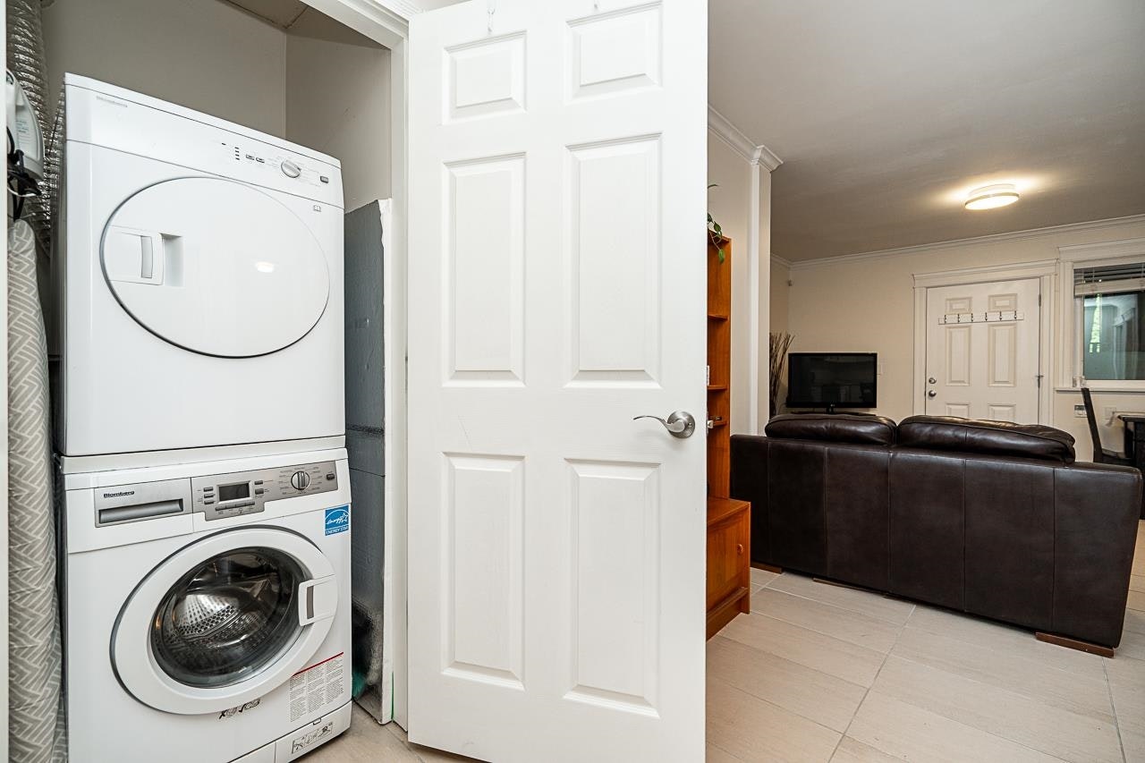 836 Sprice Avenue, Coquitlam, BC, V3J 2P1 - 37