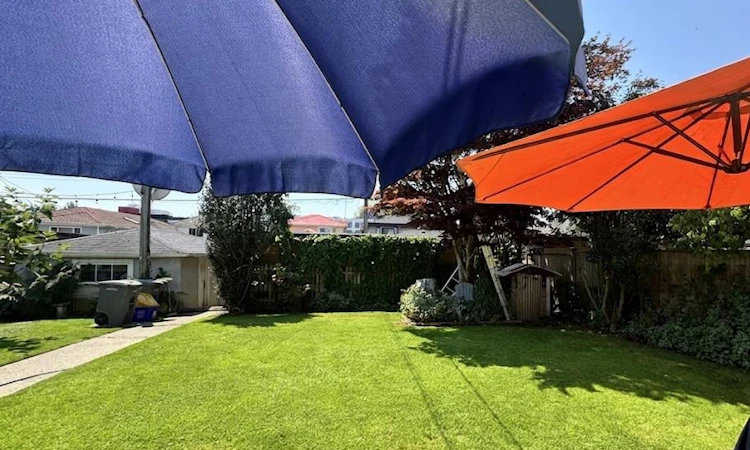156 W 47th Avenue