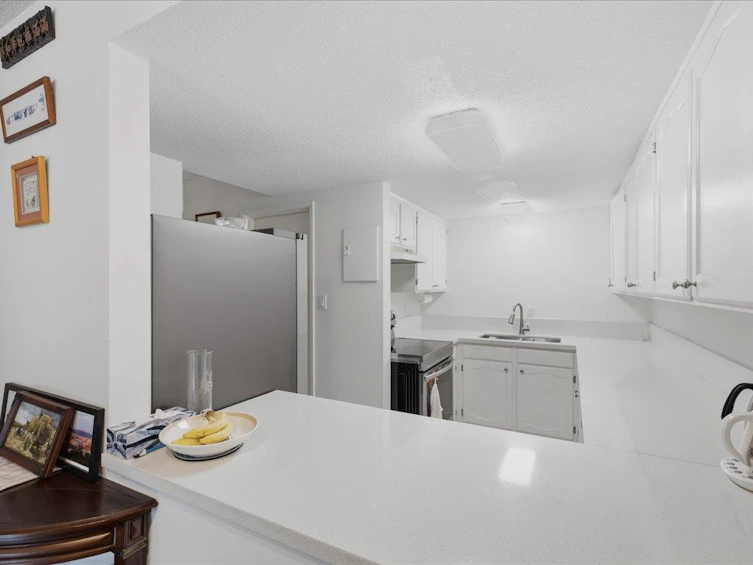 8-7363 Montecito Drive, Burnaby, BC, V5A 1R4 - 8