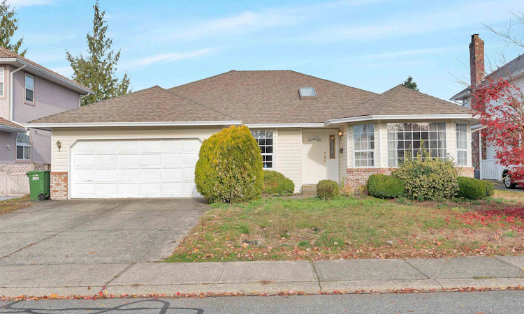 32337 Nakusp Drive