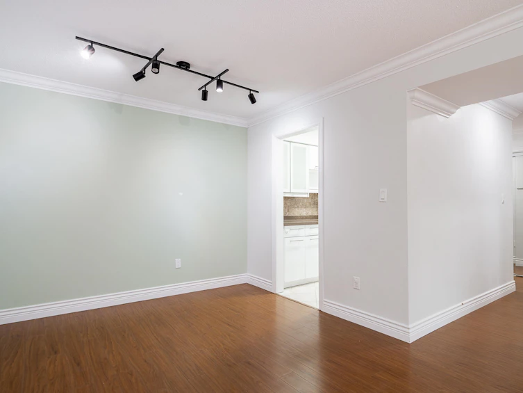301-2320 W 40th Avenue, Vancouver, BC, V6M 4H6 - 8
