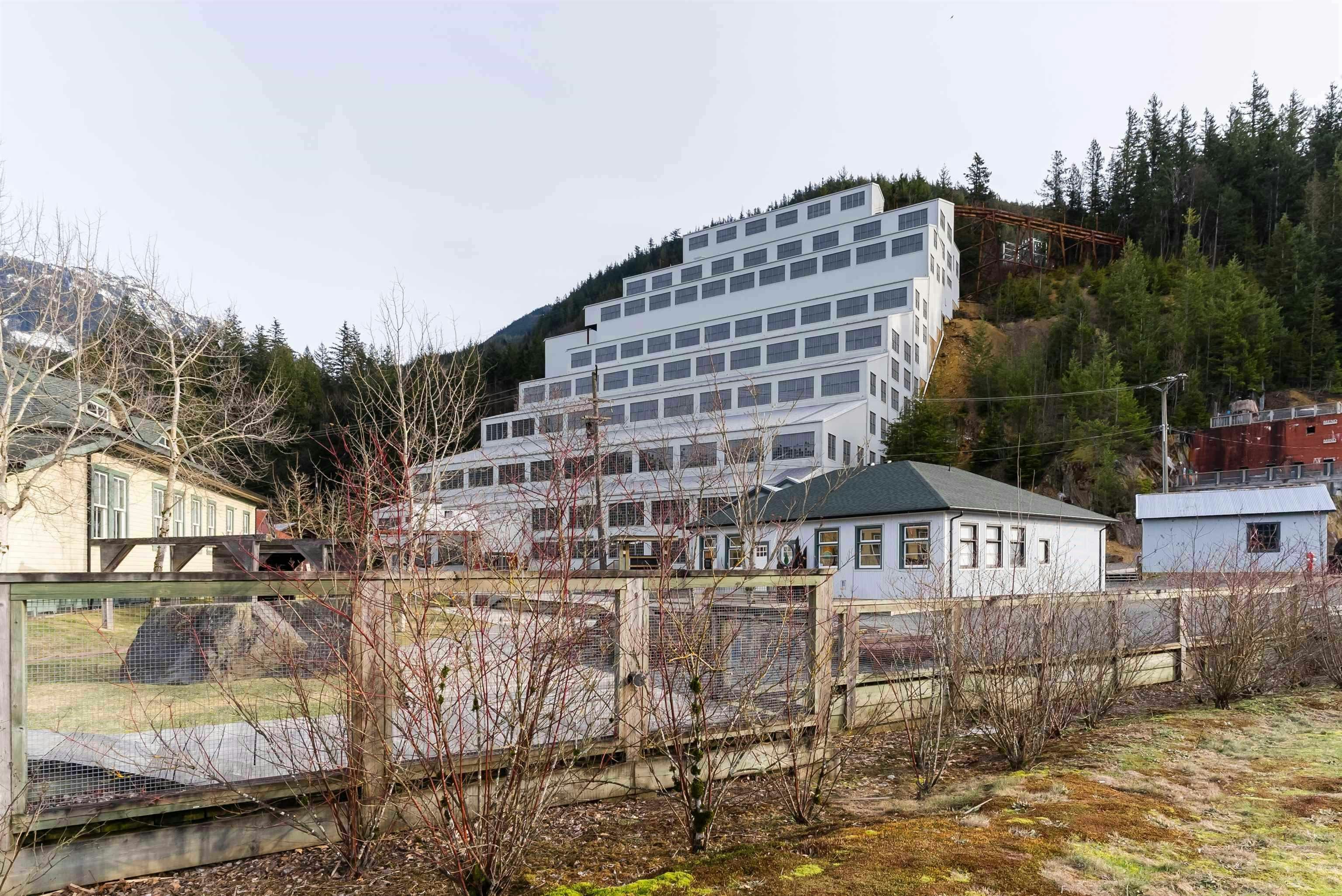 1121 Copper Drive, Squamish, BC, V8B 1J2 - 15