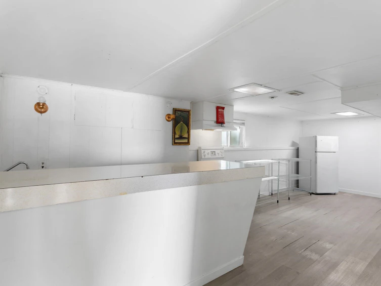 3186 E 28th Avenue, Vancouver, BC, V5R 1S7 - 17