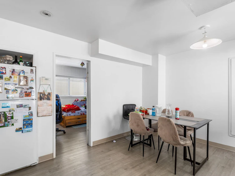 3186 E 28th Avenue, Vancouver, BC, V5R 1S7 - 9