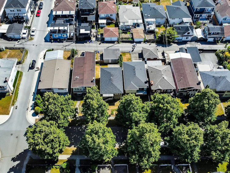 3186 E 28th Avenue, Vancouver, BC, V5R 1S7 - 37