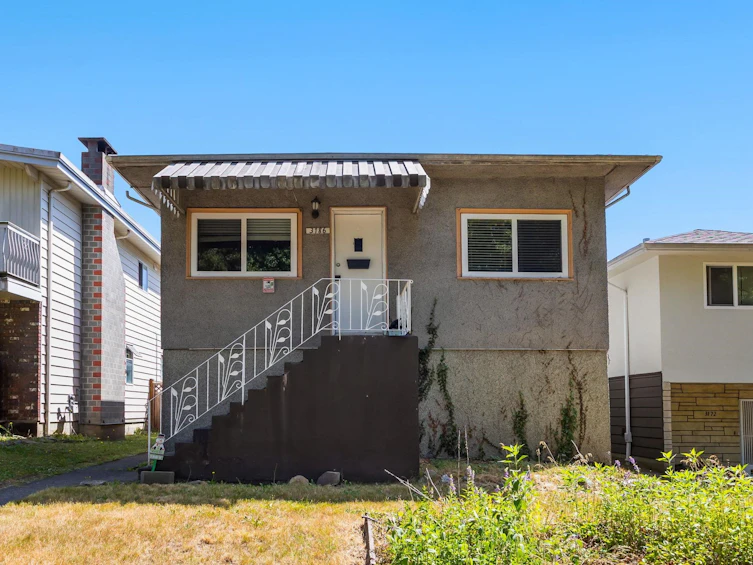 3186 E 28th Avenue, Vancouver, BC, V5R 1S7