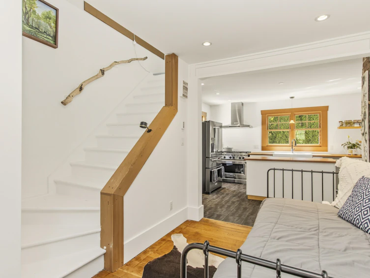 615 Shaughnessy Place, Squamish, BC, V8B 1J1 - 16