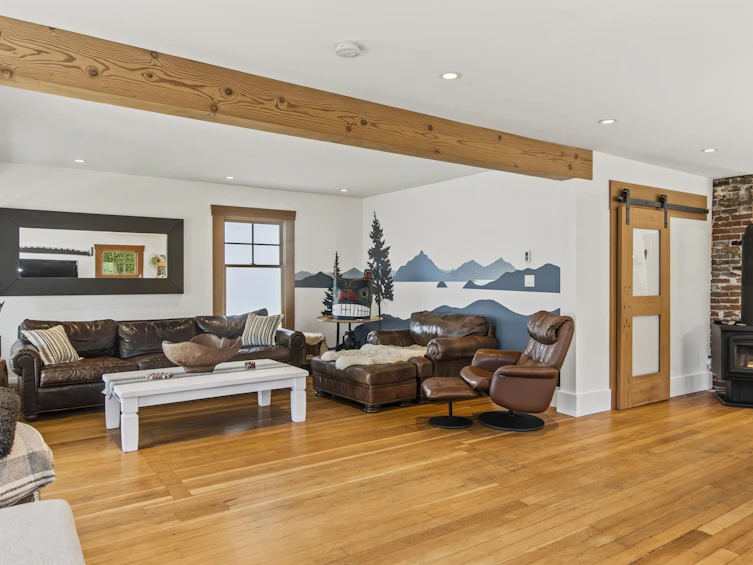 615 Shaughnessy Place, Squamish, BC, V8B 1J1 - 10