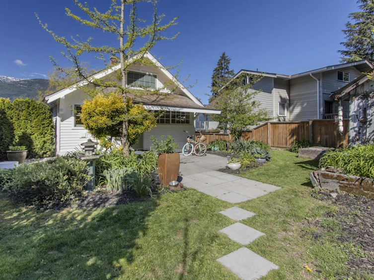 615 Shaughnessy Place, Squamish, BC, V8B 1J1 - 34