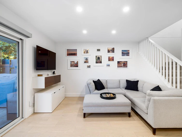 4663 Hoskins Road, North Vancouver, BC, V7K 2R3 - 9