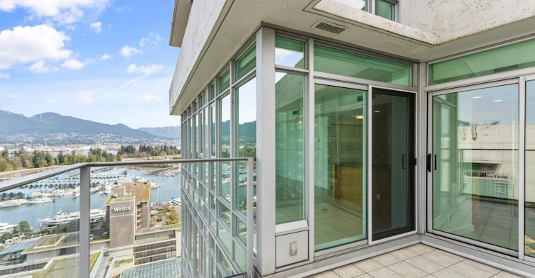 2104-1616 Bayshore Drive, Vancouver, BC, V6G 3L1 - 17