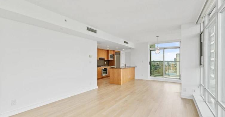 2104-1616 Bayshore Drive, Vancouver, BC, V6G 3L1 - 7