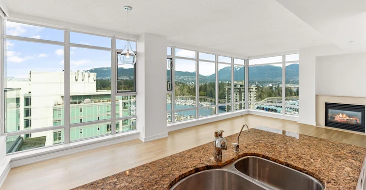 2104-1616 Bayshore Drive, Vancouver, BC, V6G 3L1 - 11