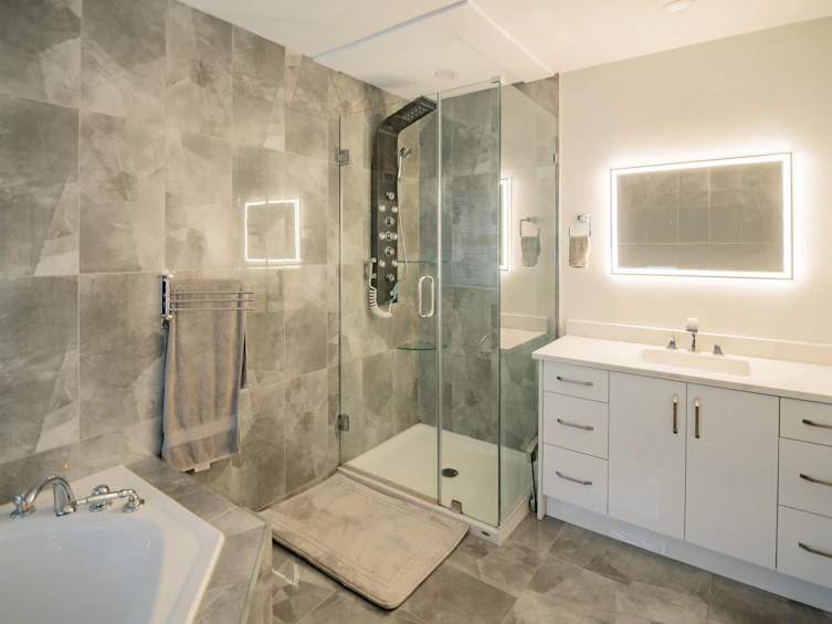 23717 110 Avenue, Maple Ridge, BC, V2W 1E7 - 22