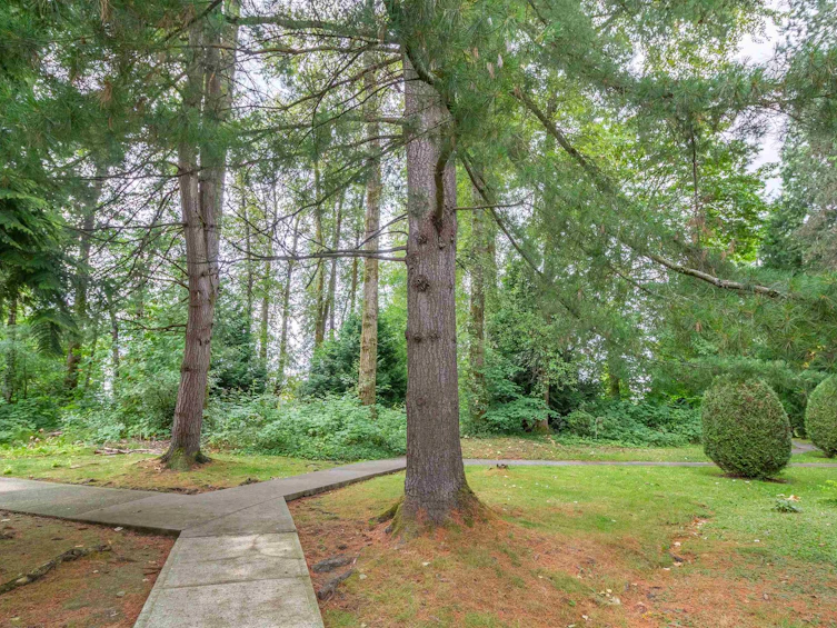 7348 Coronado Drive, Burnaby, BC, V5A 1R1 - 32