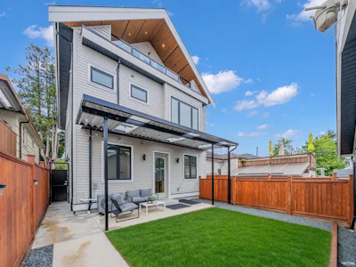 2-3627 E 45th Avenue - 3