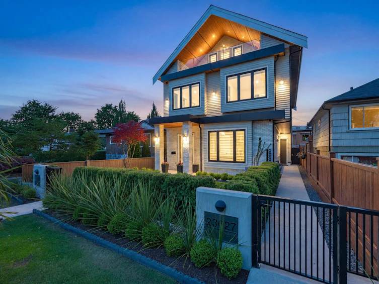 2-3627 E 45th Avenue, Vancouver, BC, V5R 3G6