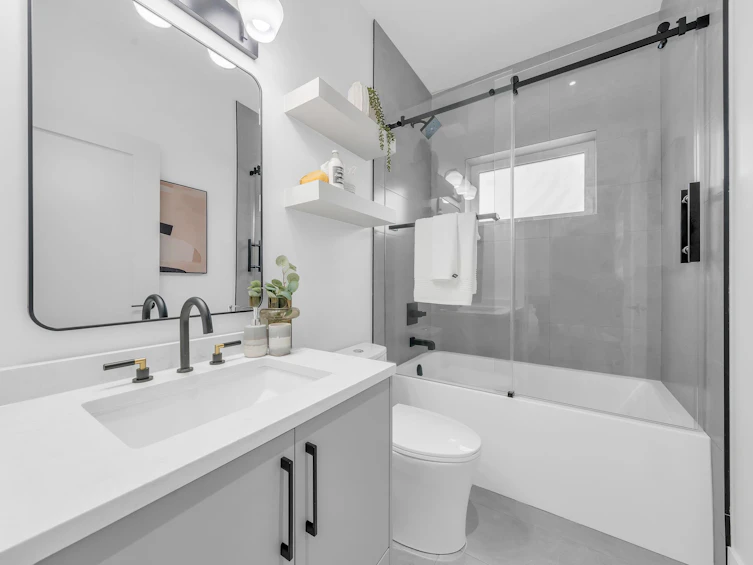 2-3627 E 45th Avenue, Vancouver, BC, V5R 3G6 - 18