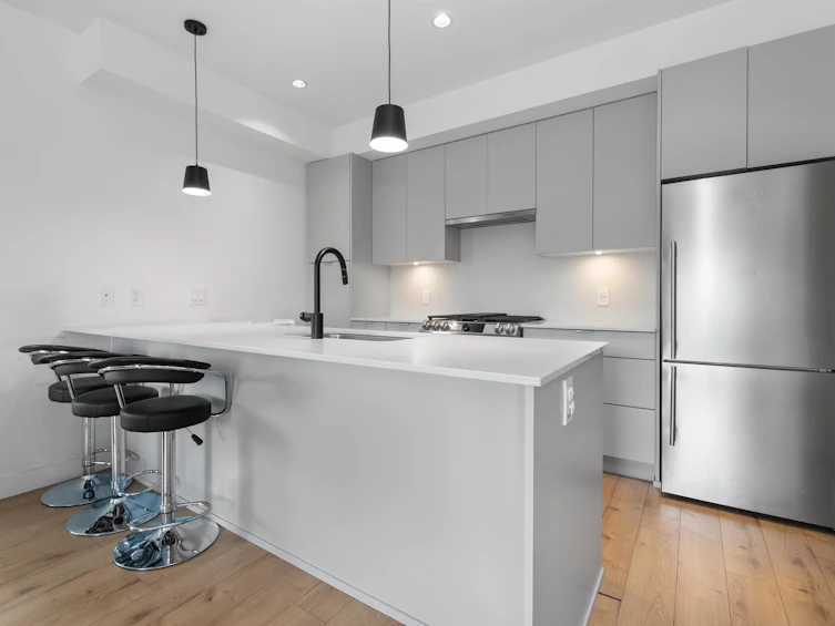 425-2493 Montrose Avenue, Abbotsford, BC, V2S 0L4 - 12