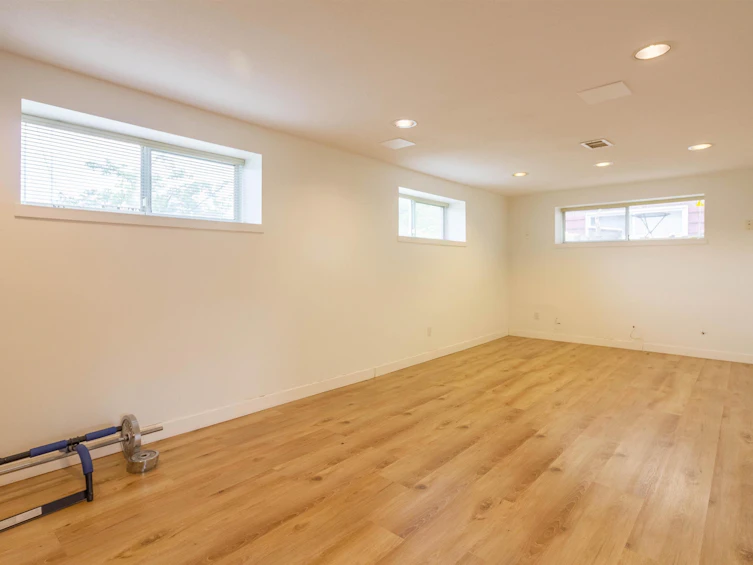 4810 Fairlawn Drive, Burnaby, BC, V5C 3R8 - 20