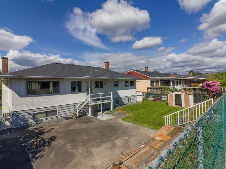 4810 Fairlawn Drive, Burnaby, BC, V5C 3R8 - 32