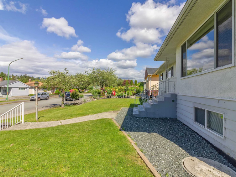 4810 Fairlawn Drive, Burnaby, BC, V5C 3R8 - 35