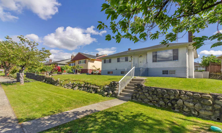 4810 Fairlawn Drive