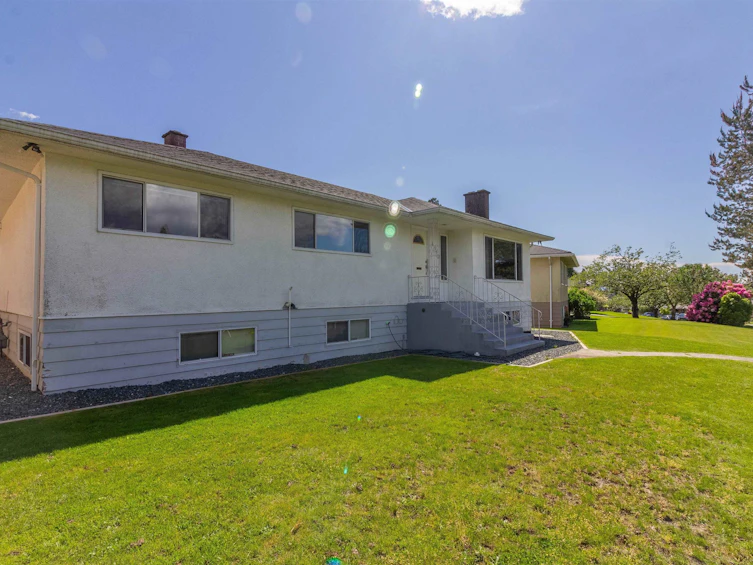 4810 Fairlawn Drive, Burnaby, BC, V5C 3R8 - 37