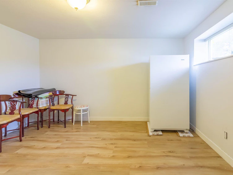 4810 Fairlawn Drive, Burnaby, BC, V5C 3R8 - 22
