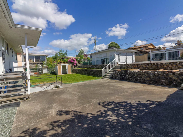 4810 Fairlawn Drive, Burnaby, BC, V5C 3R8 - 30