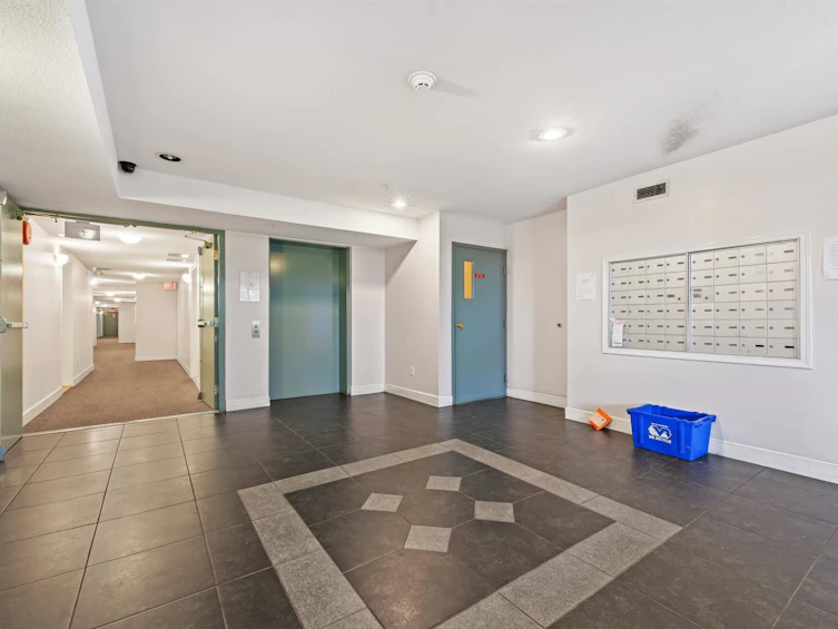 302-5818 Lincoln Street, Vancouver, BC, V5R 4P7 - 28